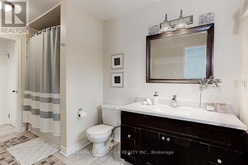 352 Hollywood Drive, Georgina, ON - Indoor Photo Showing Bathroom