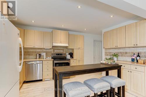 352 Hollywood Drive, Georgina, ON - Indoor Photo Showing Kitchen