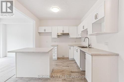 3 Shipley Avenue, Collingwood, ON - Indoor Photo Showing Kitchen With Double Sink