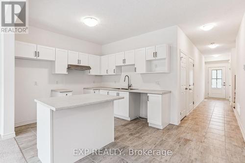 3 Shipley Avenue, Collingwood, ON - Indoor Photo Showing Kitchen