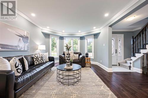 101 Kenpark Avenue, Brampton, ON - Indoor Photo Showing Living Room