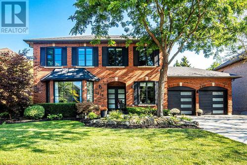 1319 Greeneagle Drive, Oakville, ON - Outdoor