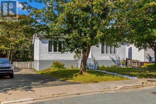 6 Dunfield Street, St. John'S, NL 