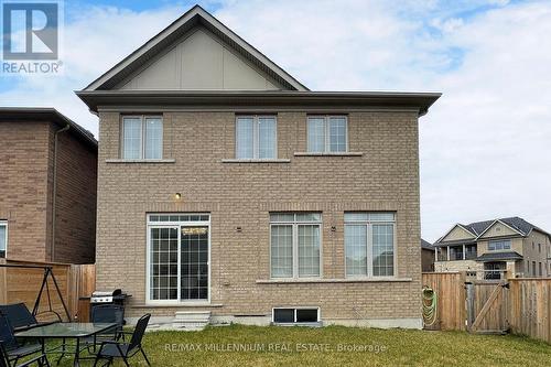 2605 Craftsman Drive, Oshawa, ON - Outdoor