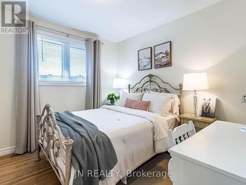 10 Elrose Road, Brampton, ON - Indoor Photo Showing Bedroom