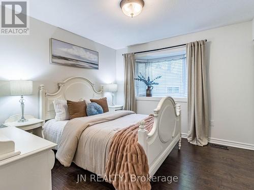 10 Elrose Road, Brampton, ON - Indoor Photo Showing Bedroom