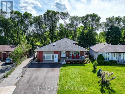 10 Elrose Road, Brampton, ON - Outdoor With Facade