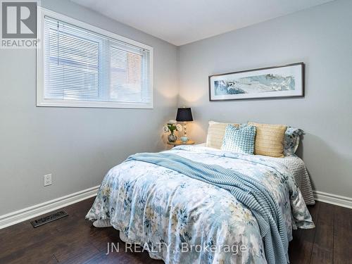 10 Elrose Road, Brampton, ON - Indoor Photo Showing Bedroom