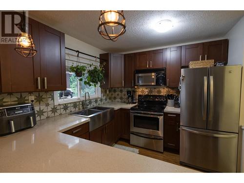 548 Kalum Lake Road, Terrace, BC - Indoor Photo Showing Kitchen With Double Sink