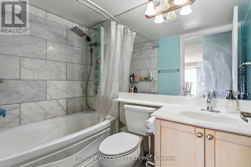 2718 - 700 Humberwood Boulevard, Toronto, ON - Indoor Photo Showing Bathroom