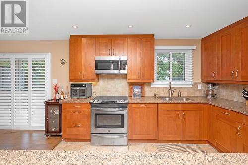 2199 Council Ring Road, Mississauga, ON - Indoor Photo Showing Kitchen With Double Sink