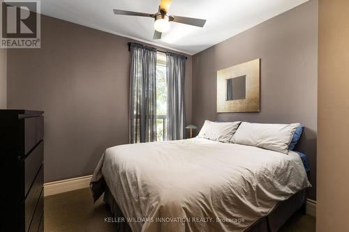 128 Park Street N, Hamilton, ON - Indoor Photo Showing Bedroom