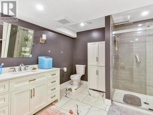 8525 County Road 15 Road, North Augusta, ON - Indoor Photo Showing Bathroom