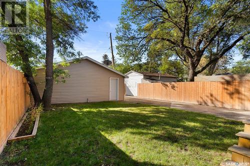 4115 2Nd Avenue, Regina, SK - Outdoor