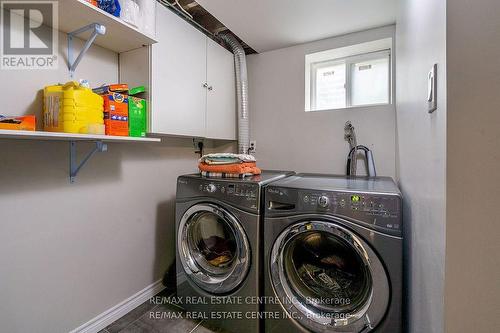 3104 Harold Sheard Drive, Mississauga, ON - Indoor Photo Showing Laundry Room