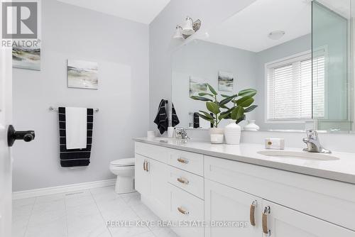 31 Hunter Place, Bracebridge, ON - Indoor Photo Showing Bathroom