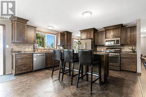 6929 -6937 Concession Four Road W, West Lincoln, ON - Indoor Photo Showing Kitchen With Upgraded Kitchen