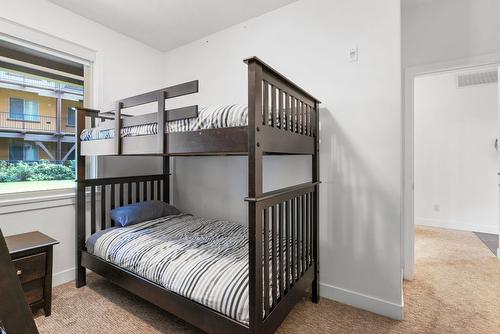 6102-4026 Pritchard Drive, West Kelowna, BC - Indoor Photo Showing Bedroom