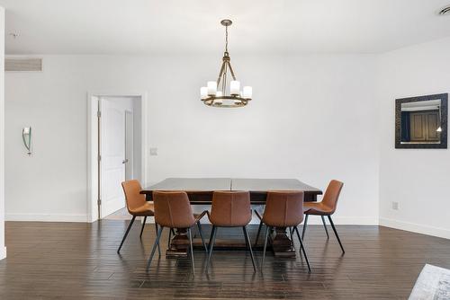 6102-4026 Pritchard Drive, West Kelowna, BC - Indoor Photo Showing Dining Room