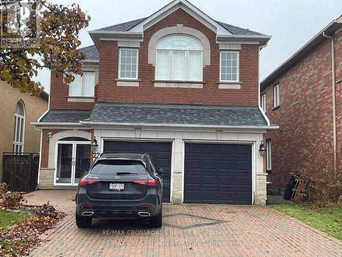 22 Walnut Grove, Richmond Hill, ON - Outdoor