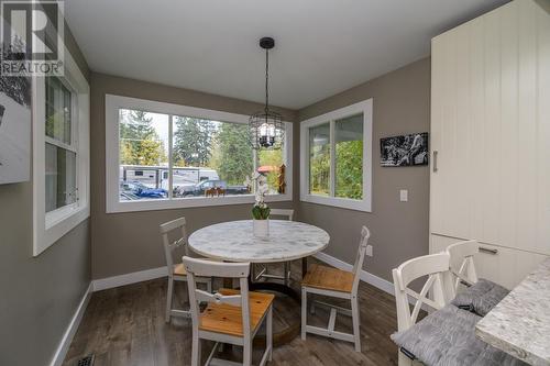 9345 Cummings Road, Prince George, BC - Indoor Photo Showing Dining Room