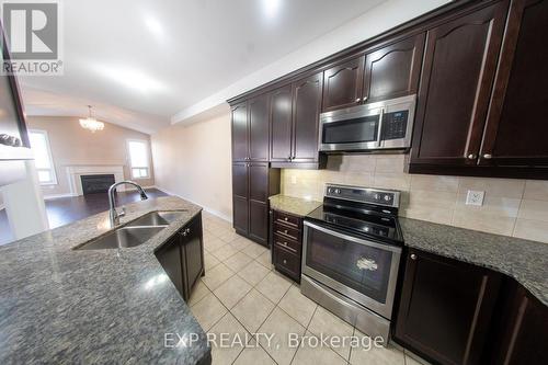 51 Gower Crescent, Brampton, ON - Indoor Photo Showing Kitchen With Double Sink