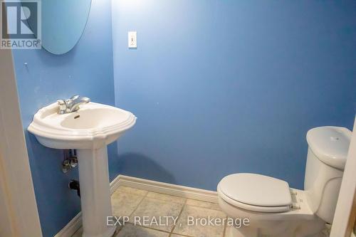 135 Cotton Grass Street, Kitchener, ON - Indoor Photo Showing Bathroom