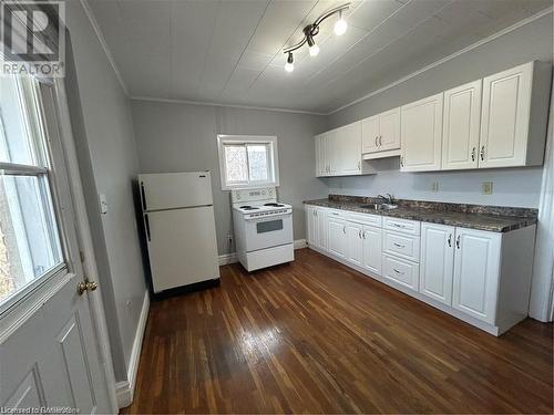 224 7Th Street E, Owen Sound, ON - Indoor Photo Showing Kitchen