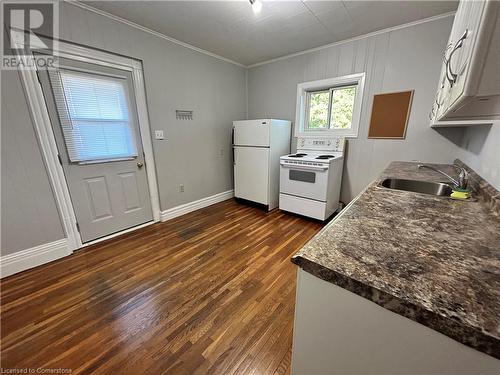 224 7Th Street E, Owen Sound, ON - Indoor Photo Showing Kitchen