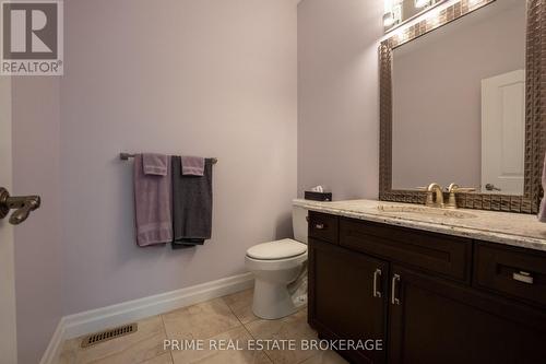 8791 Timberwood Trail, Lambton Shores (Grand Bend), ON - Indoor Photo Showing Bathroom