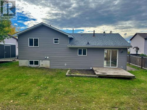 44 Sukunka Place, Tumbler Ridge, BC - Outdoor