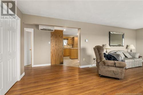 1516 Route 525, Sainte-Marie-De-Kent, NB - Indoor Photo Showing Living Room