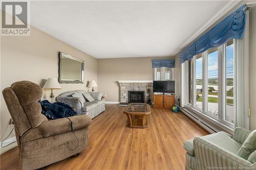 1516 Route 525, Sainte-Marie-De-Kent, NB - Indoor Photo Showing Living Room With Fireplace