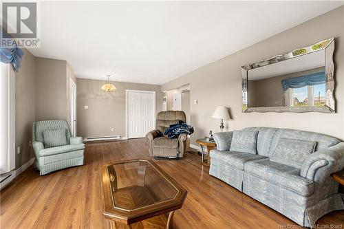 1516 Route 525, Sainte-Marie-De-Kent, NB - Indoor Photo Showing Living Room