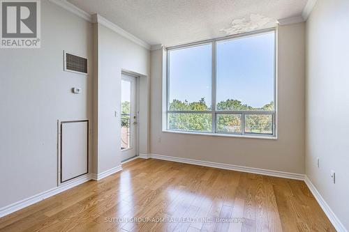 1515 - 100 Burloak Drive, Burlington, ON - Indoor Photo Showing Other Room