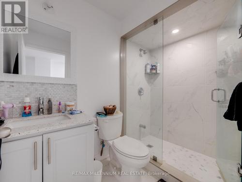 11 Burcombe Cross, Guelph, ON - Indoor Photo Showing Bathroom