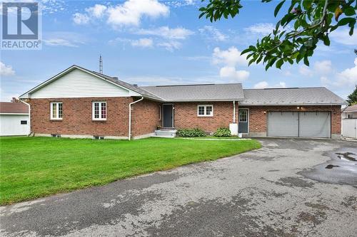 118 North Channel Road, Johnstown, ON - Outdoor