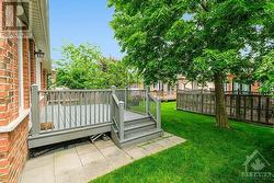 Private rear yard and large deck - 