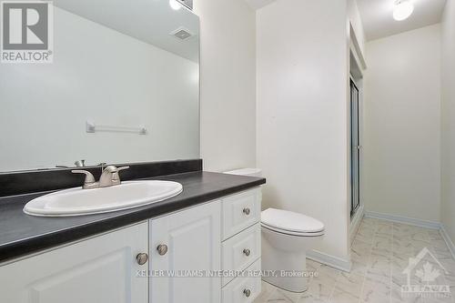 16 Morenz Terrace, Ottawa, ON - Indoor Photo Showing Bathroom