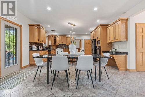 150 Seymour, Lakeshore, ON - Indoor Photo Showing Dining Room