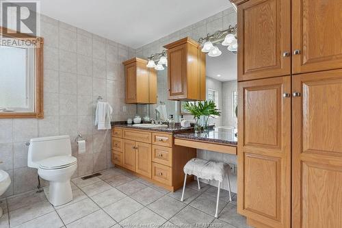 150 Seymour, Lakeshore, ON - Indoor Photo Showing Bathroom