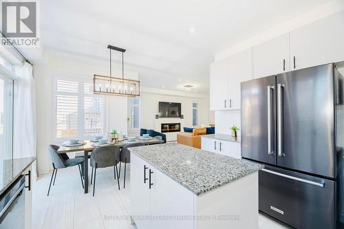 1358 Blackmore Street, Innisfil, ON - Indoor Photo Showing Kitchen With Stainless Steel Kitchen With Upgraded Kitchen