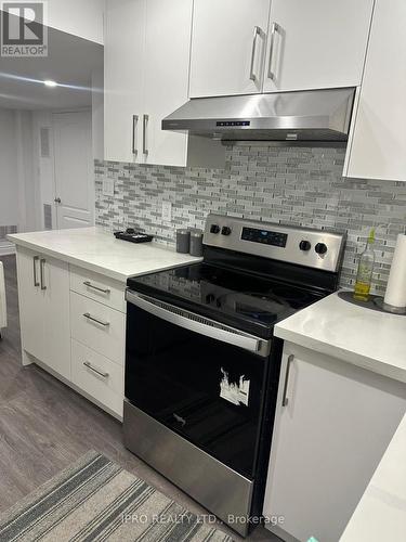 46 Boathouse Road, Brampton, ON - Indoor Photo Showing Kitchen With Upgraded Kitchen