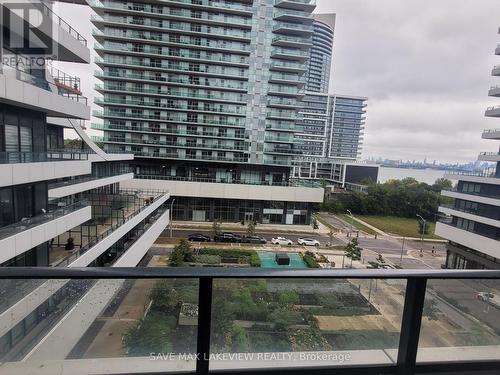 533 - 30 Shore Breeze Drive, Toronto, ON - Outdoor With Facade