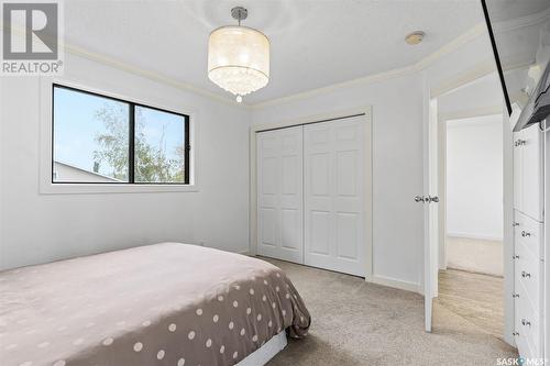 102 Adilman Drive, Saskatoon, SK - Indoor Photo Showing Bedroom