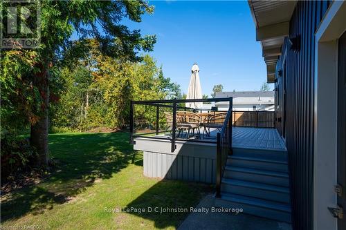 60 Ottawa Avenue, Saugeen Shores, ON - Outdoor With Deck Patio Veranda