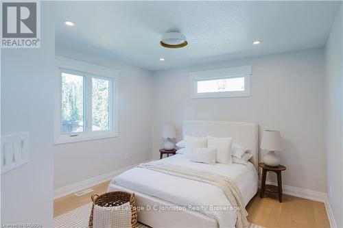 60 Ottawa Avenue, Saugeen Shores, ON - Indoor Photo Showing Bedroom