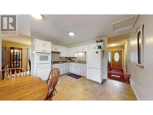 3920 Kahn  Road, Cranbrook, BC - Indoor