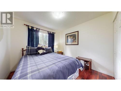 3920 Kahn  Road, Cranbrook, BC - Indoor Photo Showing Bedroom