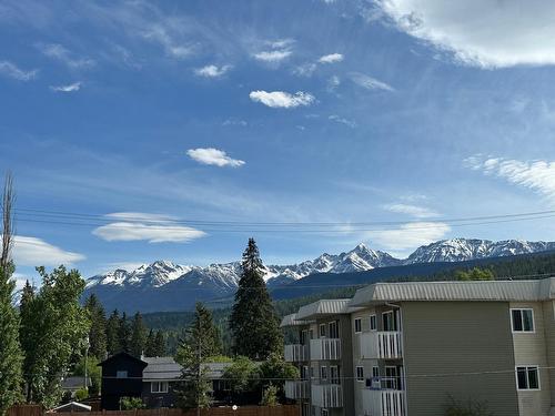 2202 - 410 5Th Avenue, Golden, BC - Outdoor With View